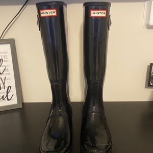 Black hunter Boots